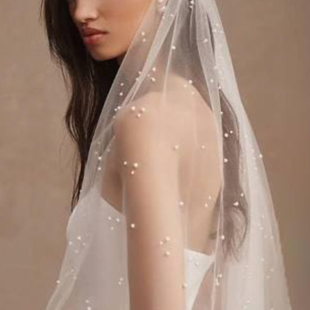 Pearl Cathedral Length *New* Unused "Gracie" Veil from Jenny Yoo Marionat Bridal